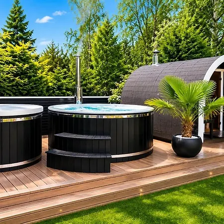 - 5 Bedroom - 650m - Forest 200m - Private & Garden Hornbæk